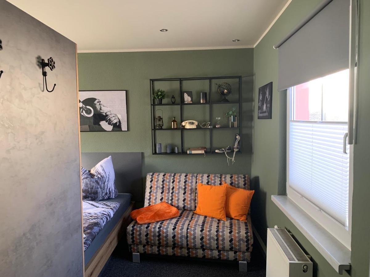 Gaestezimmer In Einer Ferienwohnung Thiele In Rosswein Extérieur photo